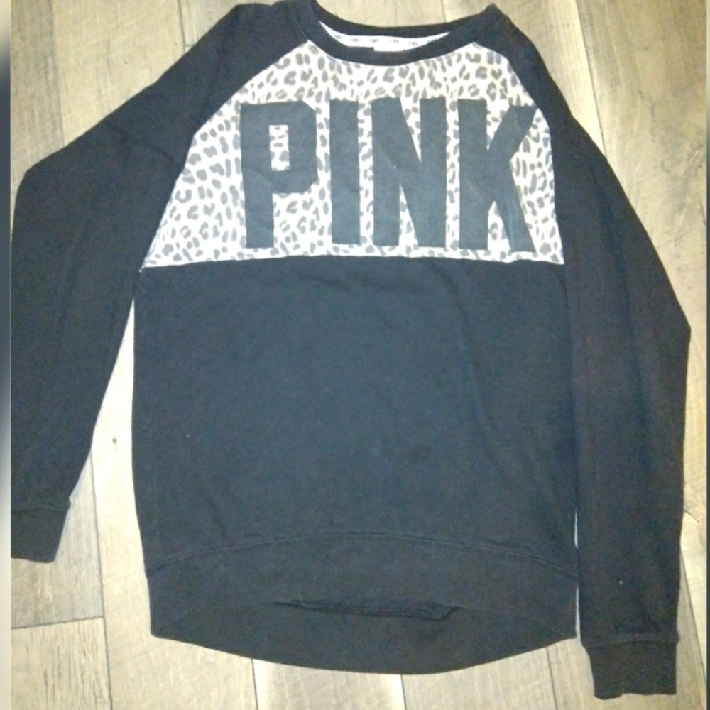 Victoria Secret Pink Long Sleeve Sweatshirt